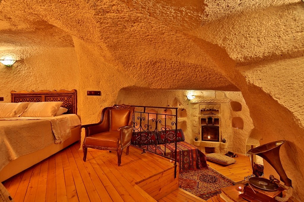 cave hotel